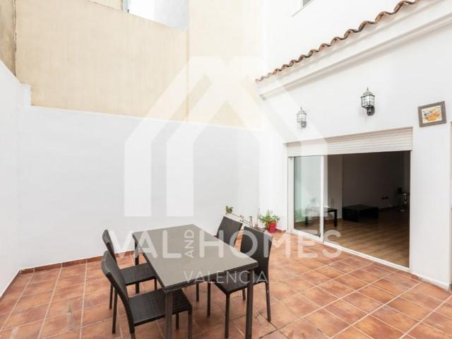 Casas de pueblo en venta en Moncada, Moncada photo 0