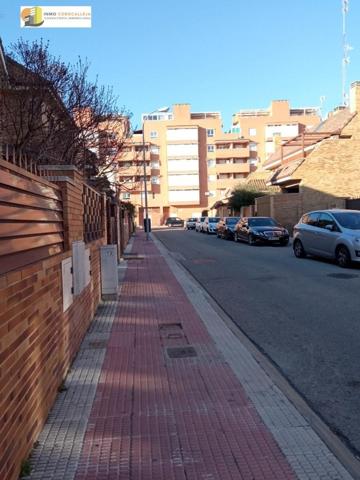 Chalet en venta en Parla, La ermita photo 0