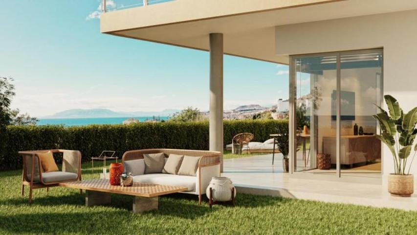 Apartamento en venta en Rincón de la Victoria, TORRE BENAGALBÓN photo 0