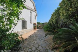 Casa en venta en Argentona, Urb. les ginesteres photo 0