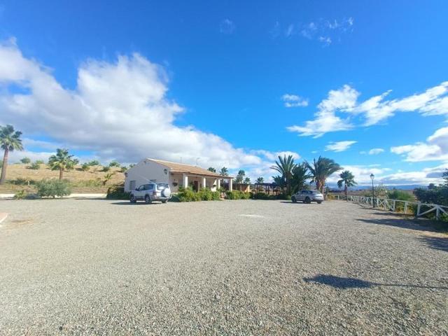 Chalet en venta en Alhaurín el Grande, Piegallina photo 0