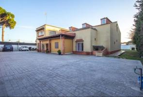 Chalet en venta en Chiclana de la Frontera, Molino Viejo photo 0