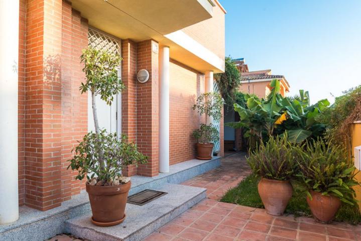 Chalet en venta en Algeciras, Getares photo 0