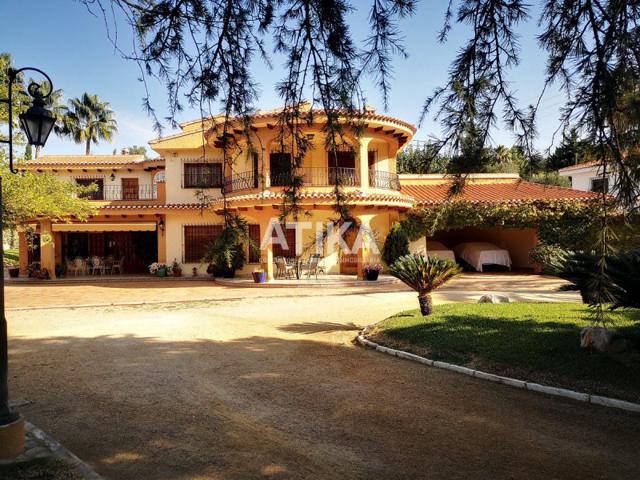 Chalet en venta en Ontinyent, Ontinyent photo 0