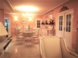 Chalet en venta en Santa Marta de Tormes, VALDELAGUA photo 0