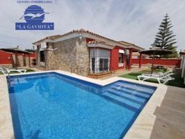 Chalet en venta en Chiclana de la Frontera, Los gallos photo 0