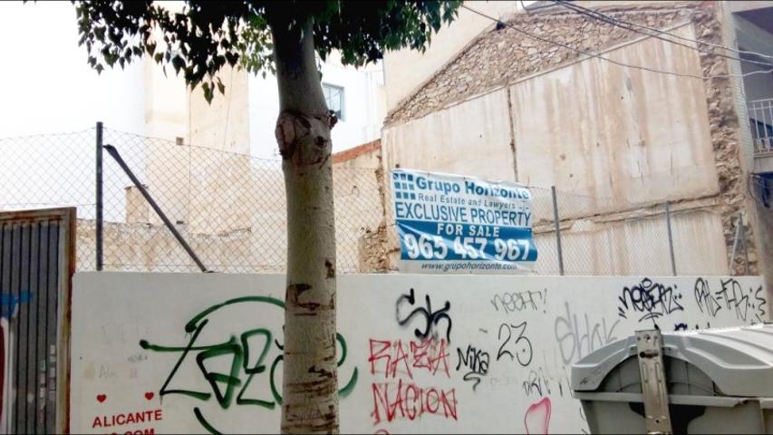 Terreno en venta en Elche, Centro photo 0