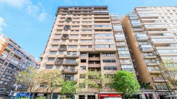 Piso en venta en Zaragoza, Miguel Servet photo 0