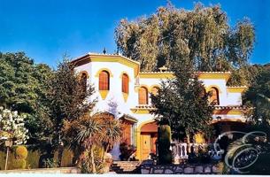 Chalet en venta en Carcabuey, Carcabuey photo 0