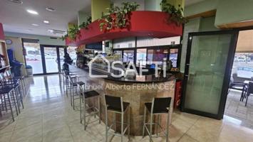 Local comercial en venta en Lloret de Mar photo 0