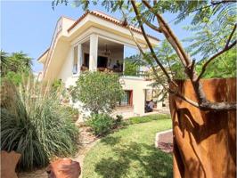 Chalet en venta en Arona, Las Rosas photo 0