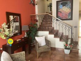 Casa en venta en Jaén, Centro photo 0