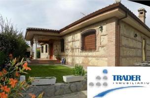 Chalet en venta en Escalona, Urb nueva escalona photo 0