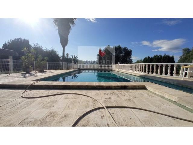 Casa con terreno en venta en Llosa de Ranes photo 0