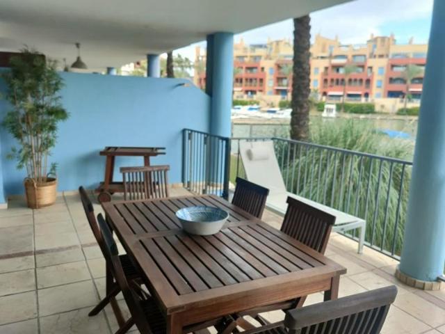 Duplex en venta en Sotogrande, Sotogrande - La Marina photo 0
