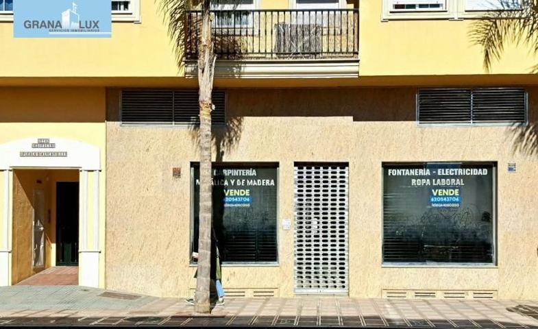 Local comercial en venta en Rincón de la Victoria, Cala del moral photo 0