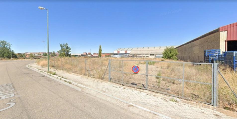 Terreno en venta en Valladolid, Poligono argales photo 0
