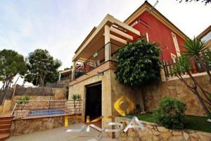 Chalet en venta en Benicàssim, Montornes - Las Palmas - El Refugio photo 0