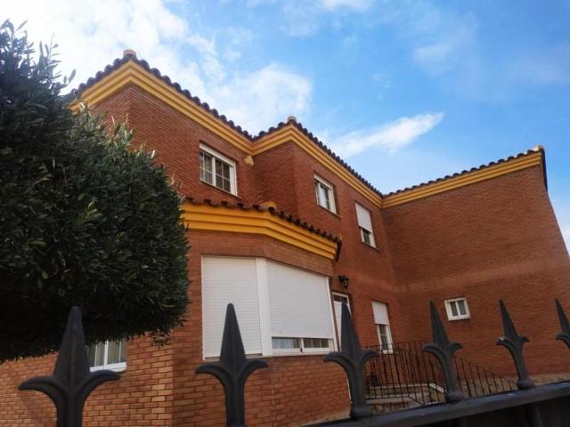 Adosada en venta en Burriana, Zona carretera del puerto photo 0