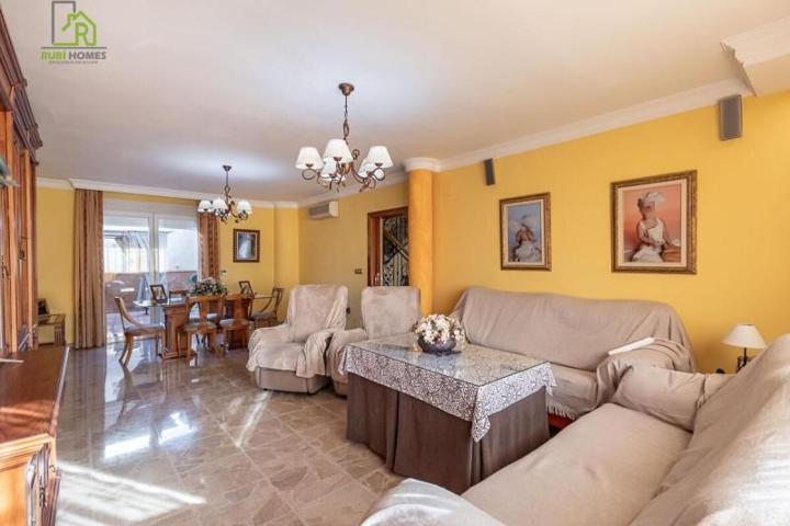 Casa en venta en Albolote, Vega de granada zona noroeste photo 0