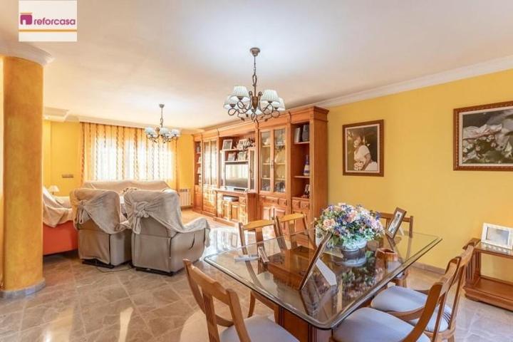 Casa en venta en Albolote, Vega de granada zona noroeste photo 0