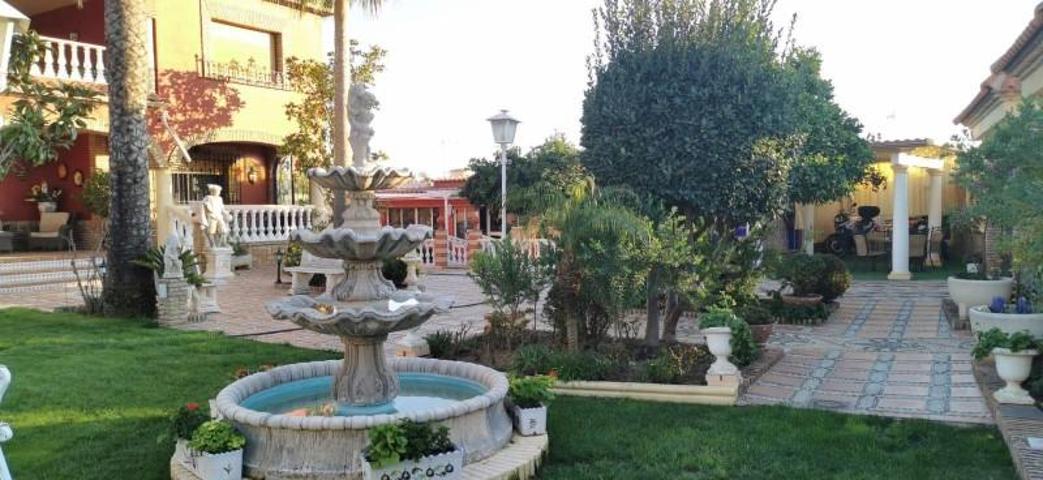 Chalet en venta en Córdoba, Paraíso Arenal - La Colina photo 0