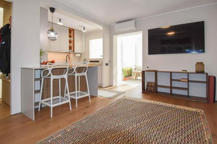 Piso en venta en Girona, Centre - Barri Vell photo 0