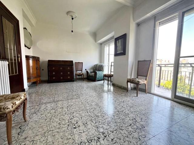 Piso en venta en Valencia, El Pilar photo 0