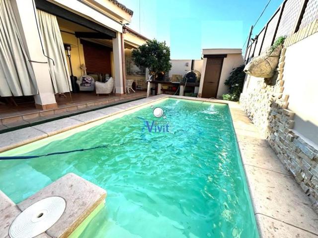 Chalet en venta en Alcalá de Guadaira, Zona Santa Lucia photo 0