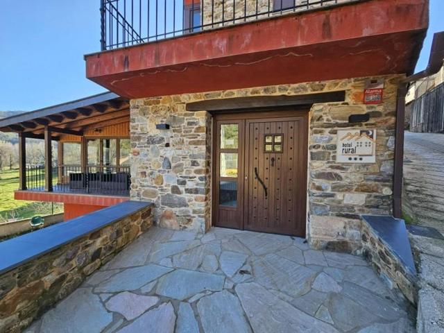 Edificio en venta en Sobrado, Centro photo 0