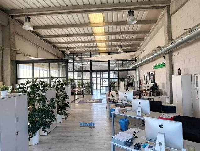 Oficina en venta en Mataró, Mataró photo 0
