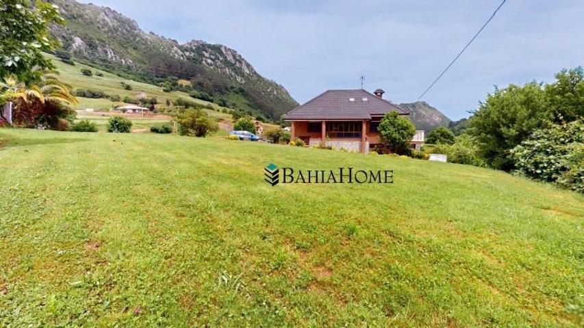 Casa en venta en Puente Viesgo, Cohiño photo 0