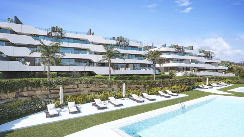 Apartamento en venta en Estepona, La Concha - Resina Golf photo 0