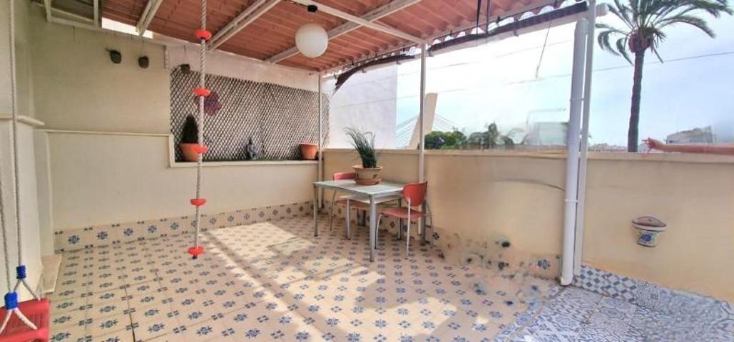 Edificio en venta en Elche, Raval - Puertas Coloradas photo 0