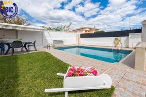 Chalet en venta en Benicàssim, Heliópolis photo 0