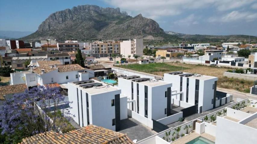 Chalet en venta en El Verger, Marina Alta photo 0