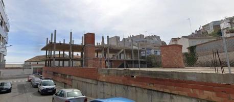 Edificio en venta en Chiva, Calle la Losa, 1, 46370 photo 0