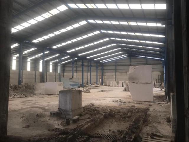 Nave industrial en venta en Fines, POLIGONO INDUSTRIAL photo 0