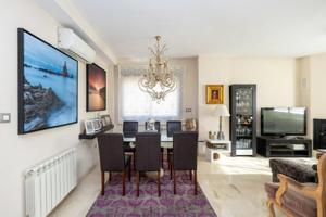 Chalet en venta en Huétor Vega, Avda. Doña Juana photo 0