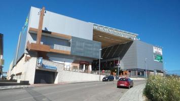 Local comercial en venta en Bormujos, Vertice photo 0