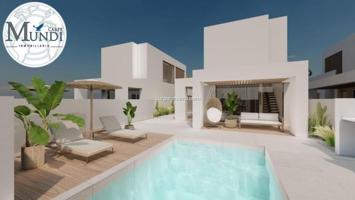 Casa en venta en Corralejo photo 0