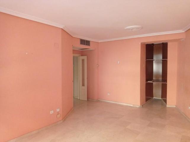Piso en venta en Sevilla, Arroyo - Santa Justa photo 0
