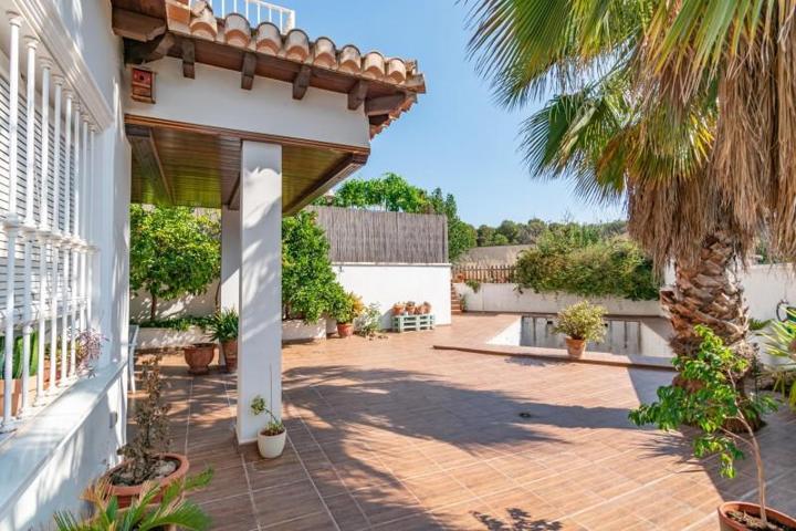 Chalet en venta en Monachil, COLINAS BERMEJAS photo 0