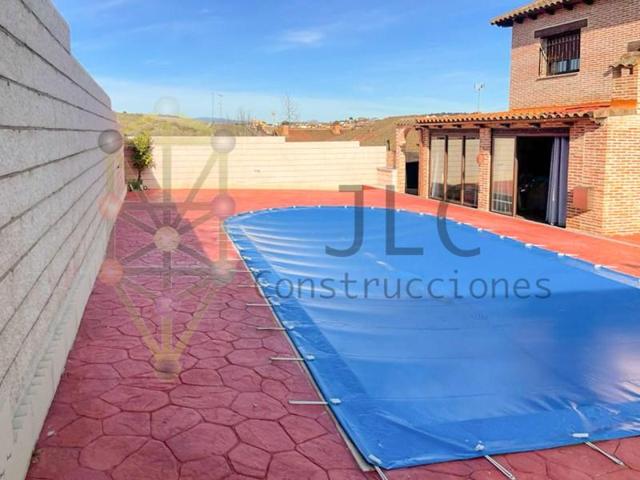 Chalet en venta en Casar photo 0