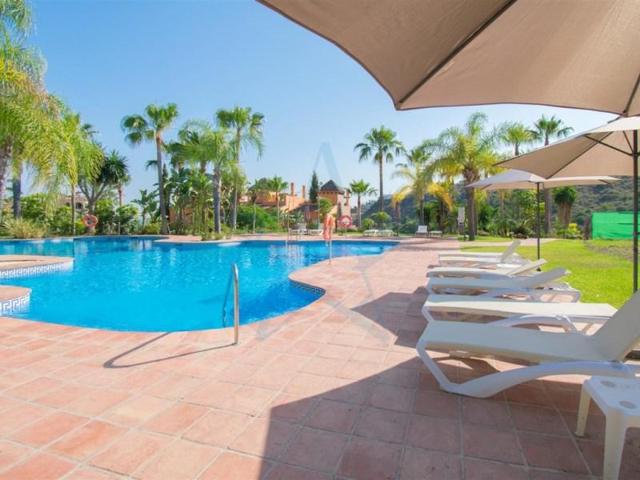 Bungalow en venta en Benahavís photo 0