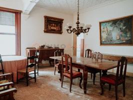 Casa en venta en Canals photo 0