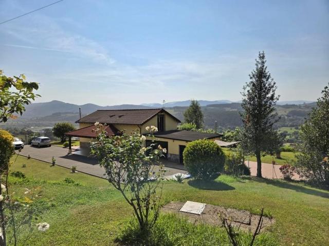 Chalet en venta en Parbayón, Parbayón photo 0