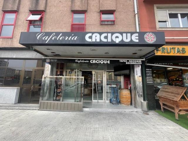 Local comercial en venta en A Coruña photo 0