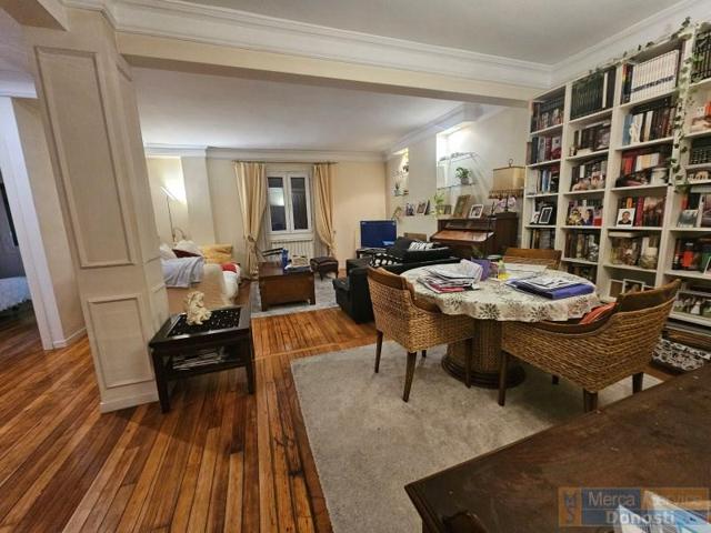 Piso en venta en Irun photo 0