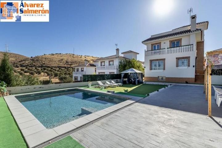 Chalet en venta en Huétor Vega, Los rebites photo 0